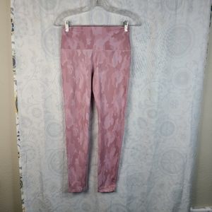 Buffbunny Collection pink camouflage leggings women's size large 25" inseam New